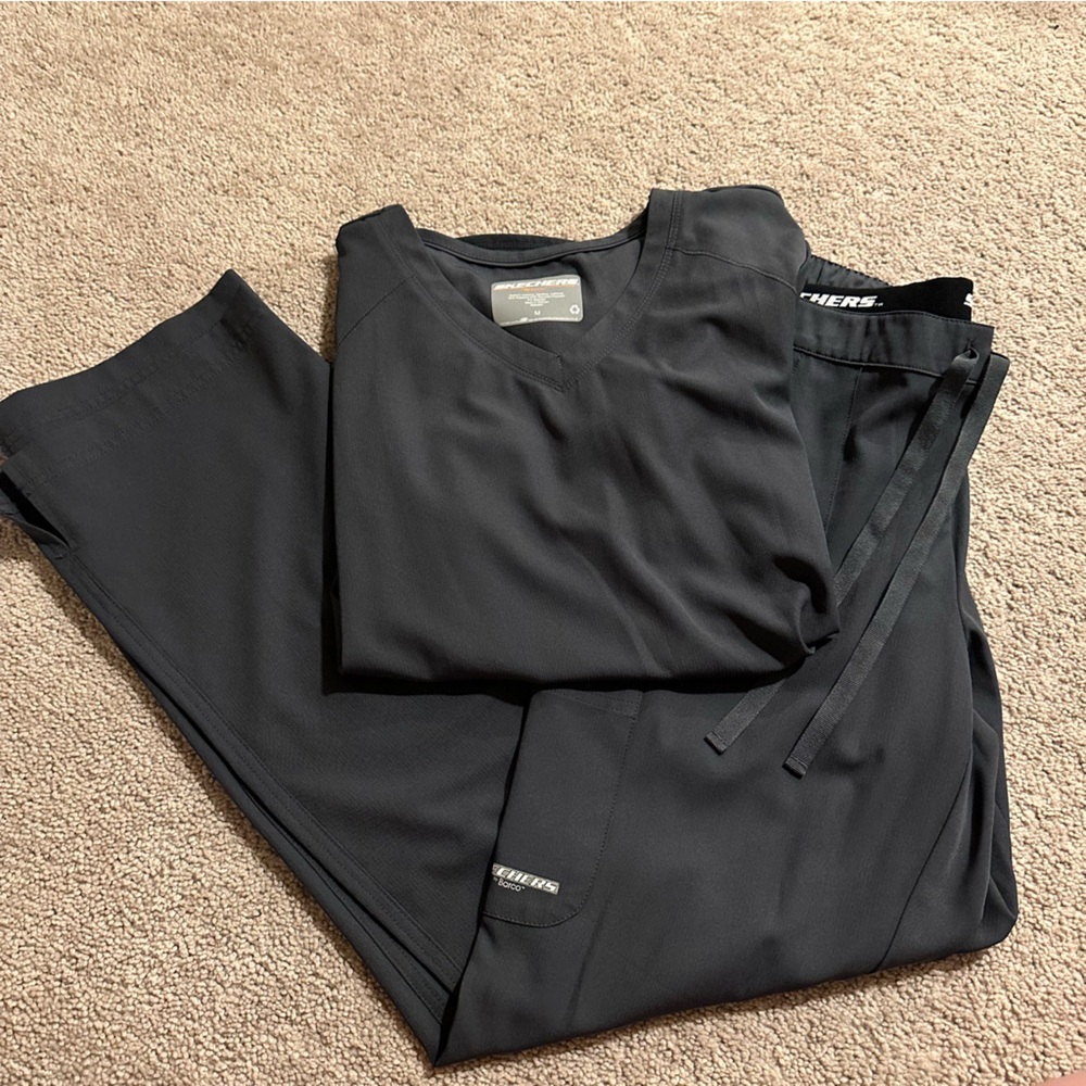 Skechers Scrub Set